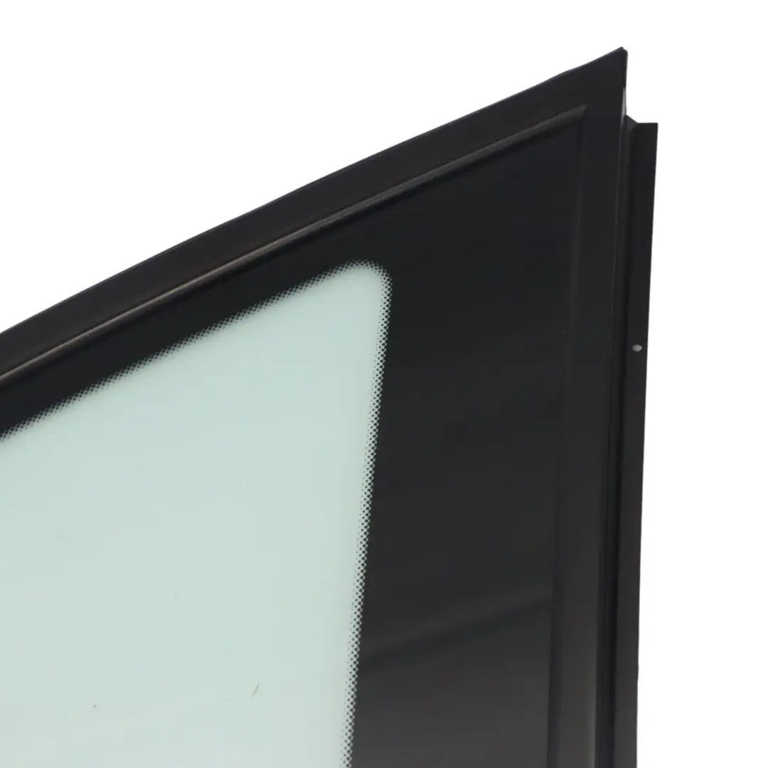 Verde Cristal Ventana Trasera Derecha AS2 para BMW X5 E53 con número de pieza 8402620 BMW X5 E53 Verde Cristal Ventana Trasera Derecha AS2 - SKU 8402620-2 - Número de pieza 8402620