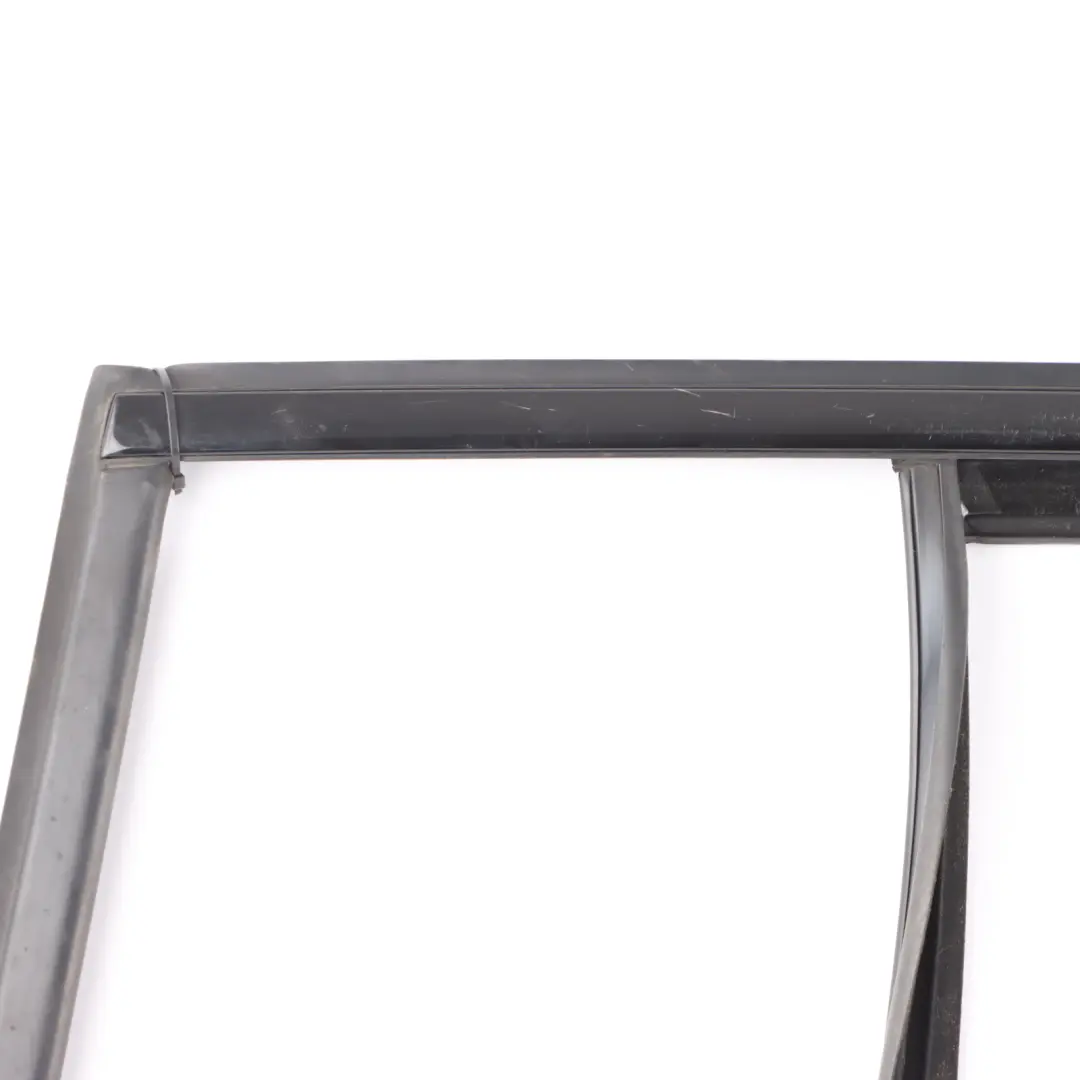BMW F46 Rear Door Seal Window Guide Rubber Gasket High Gloss Right O/S 7326170 - SKU 8498432-1 - Part number 8498432