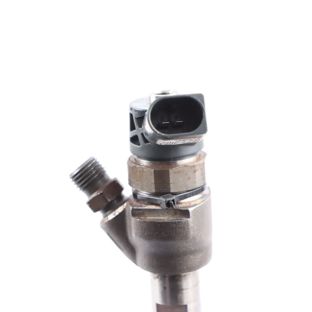 B47 Diesel Wtryskiwacz Paliwa do BMW F20 F21 F30 F31 LCI 118d 318d o numerze 8514146 BMW F20 F21 F30 F31 LCI 118d 318d B47 Diesel Wtryskiwacz Paliwa - SKU 8514146 - Numer Części 8514146