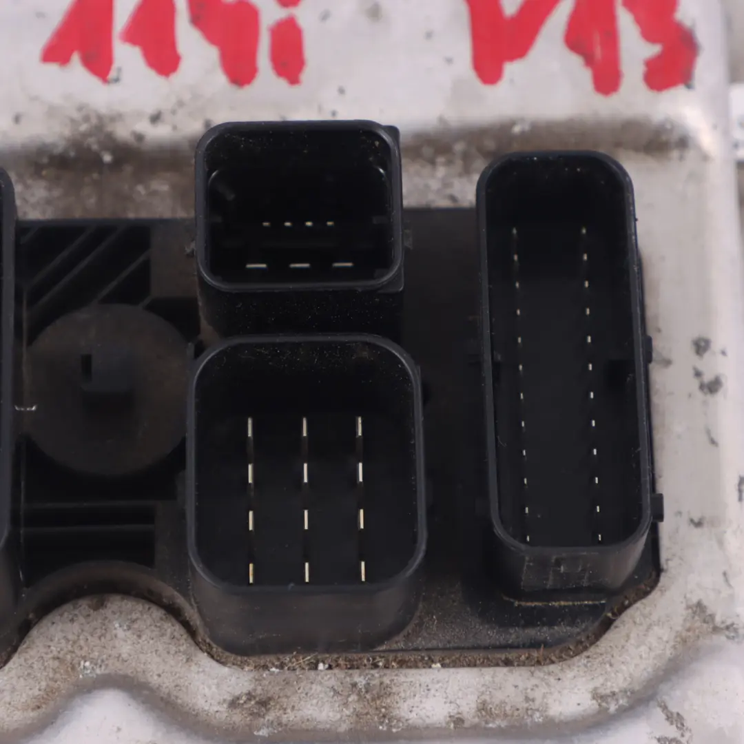 Sterownik Silnika ECU DME Zestaw FEM + Kluczyk do BMW F20 F21 114i N13 o numerze 8614302 BMW F20 F21 114i N13 Sterownik Silnika ECU DME Zestaw FEM + Kluczyk - SKU 8614302-4 - Numer Części 8614302