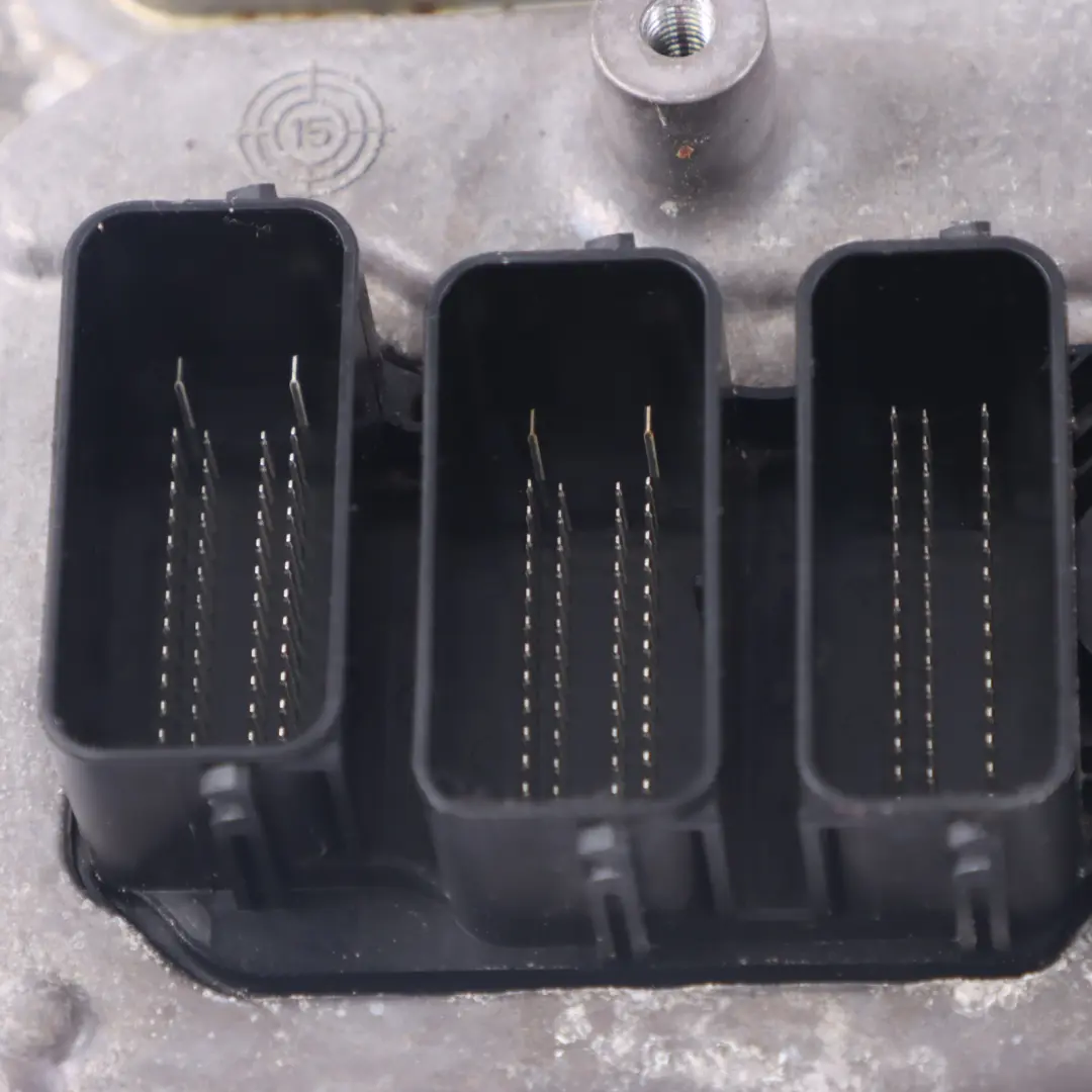 M235i F30 335i N55 Unité moteur ECU DME Automatique pour BMW F20 M135i F22 à propos du numéro de pièce 8639582 BMW F20 M135i F22 M235i F30 335i N55 Unité moteur ECU DME Automatique - SKU 8639582 - Numéro de pièce 8639582