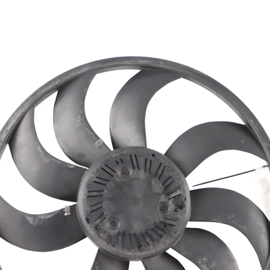 Motor BMW F20 F21 F30 F31 F32 600W Radiator Fan Engine Cooling Motor - SKU 8641964-2 - Part number 8641964