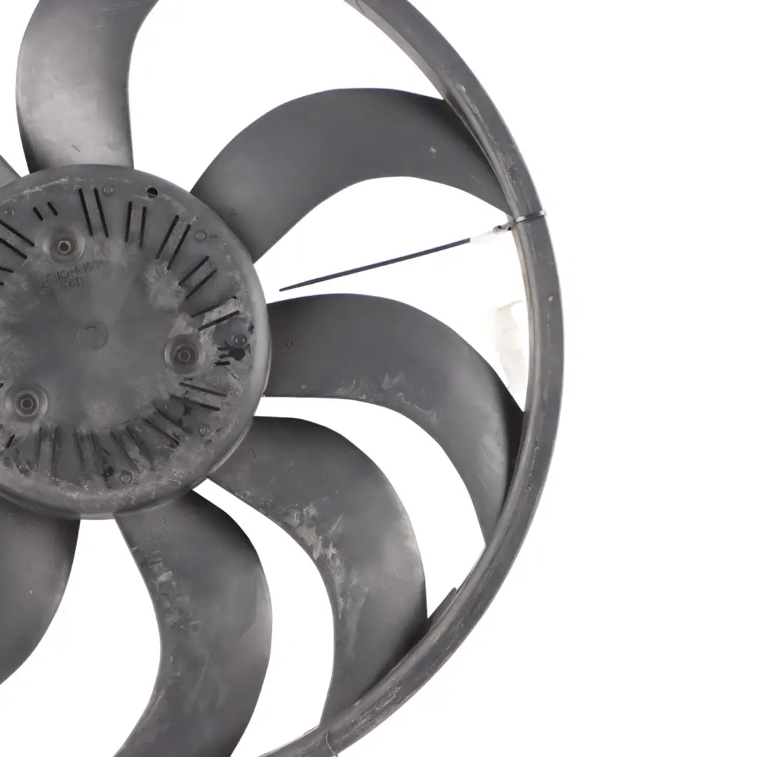 Ventilador Radiador 600W Refrigeración para BMW F20 F21 F30 F31 F32 Motor con número de pieza 8641964 BMW F20 F21 F30 F31 F32 Motor Ventilador Radiador 600W Refrigeración - SKU 8641964-2 - Número de pieza 8641964