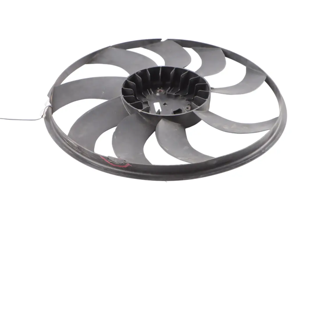 Ventilador Radiador 600W Refrigeración para BMW F20 F21 F30 F31 F32 Motor con número de pieza 8641964 BMW F20 F21 F30 F31 F32 Motor Ventilador Radiador 600W Refrigeración - SKU 8641964-2 - Número de pieza 8641964