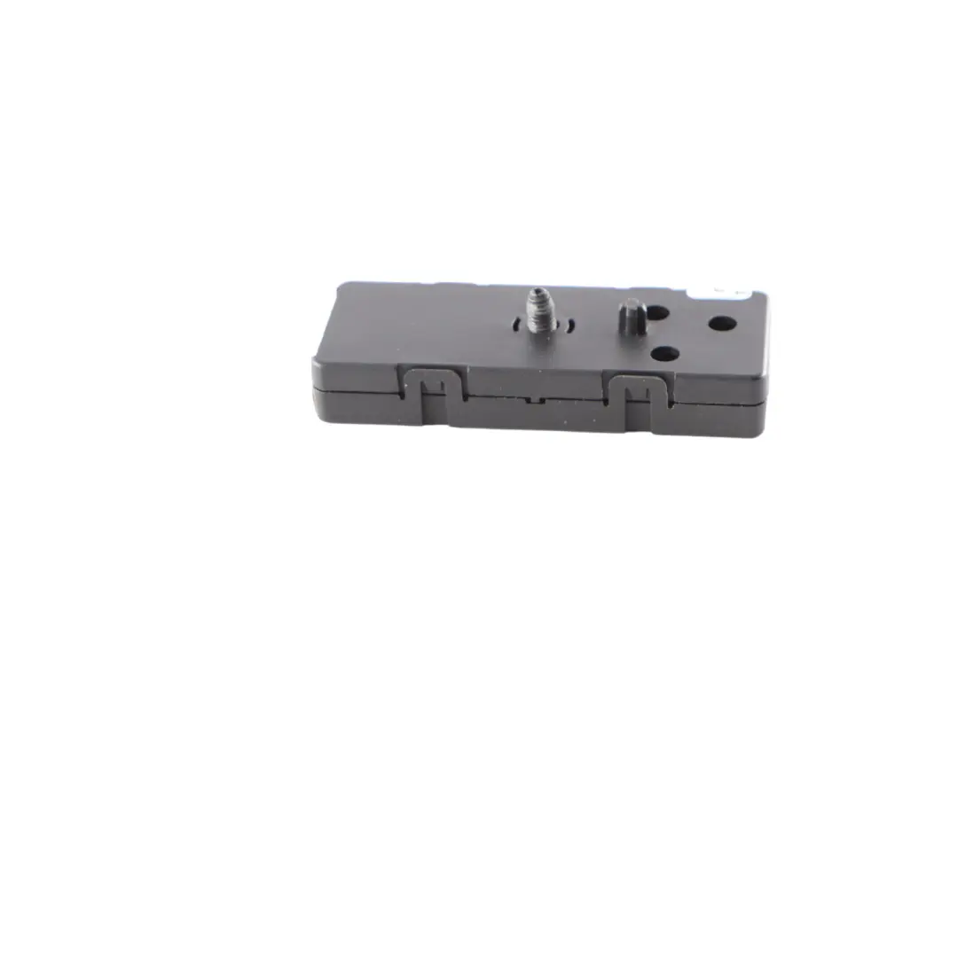 Unidad de control del amplificador de antena BMW F44  - SKU 8795943 - Número de pieza 8795943