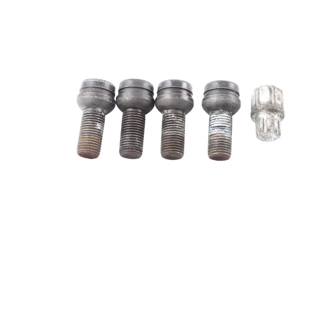 Anti Diebstahl Bolzen Schlösser Sicherheit Set für Skoda Octavia II mit Teilenummer 8D0601139F Skoda Octavia II Anti Diebstahl Bolzen Schlösser Sicherheit Set - SKU 8D0601139F - Teilenummer 8D0601139F