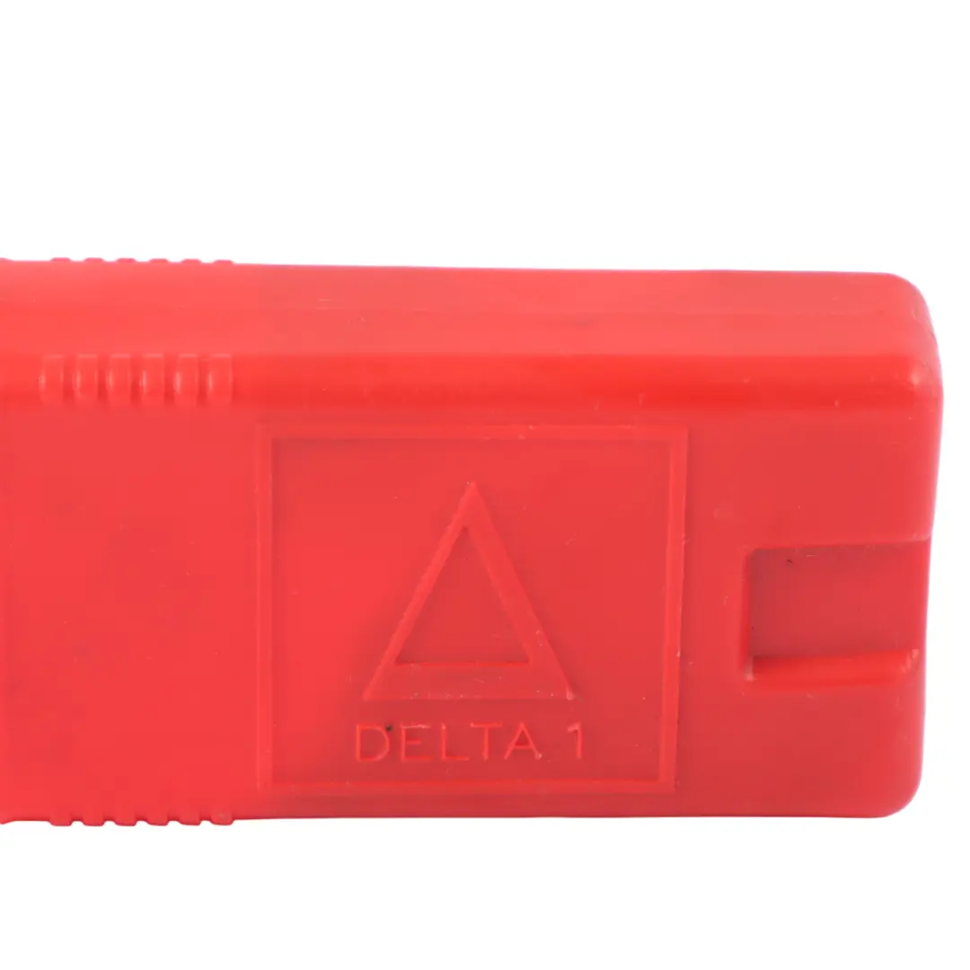 Triangolo di Segnalazione Pericolo Emergenza per Volkswagen VW Tiguan 5N con numero di parte 8D9860251B Volkswagen VW Tiguan 5N Triangolo di Segnalazione Pericolo Emergenza - SKU 8D9860251B - Numero di parte 8D9860251B