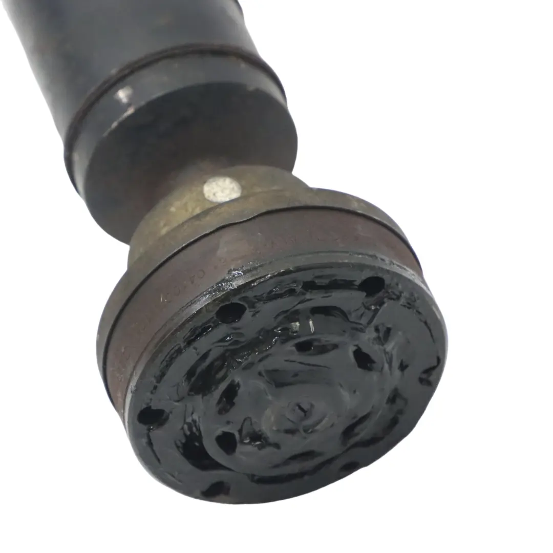 Antriebswelle Kardanwelle Schaltgetriebe für Audi A4 B7 mit Teilenummer 8E0521101D Audi A4 B7 Antriebswelle Kardanwelle Schaltgetriebe - SKU 8E0521101D - Teilenummer 8E0521101D