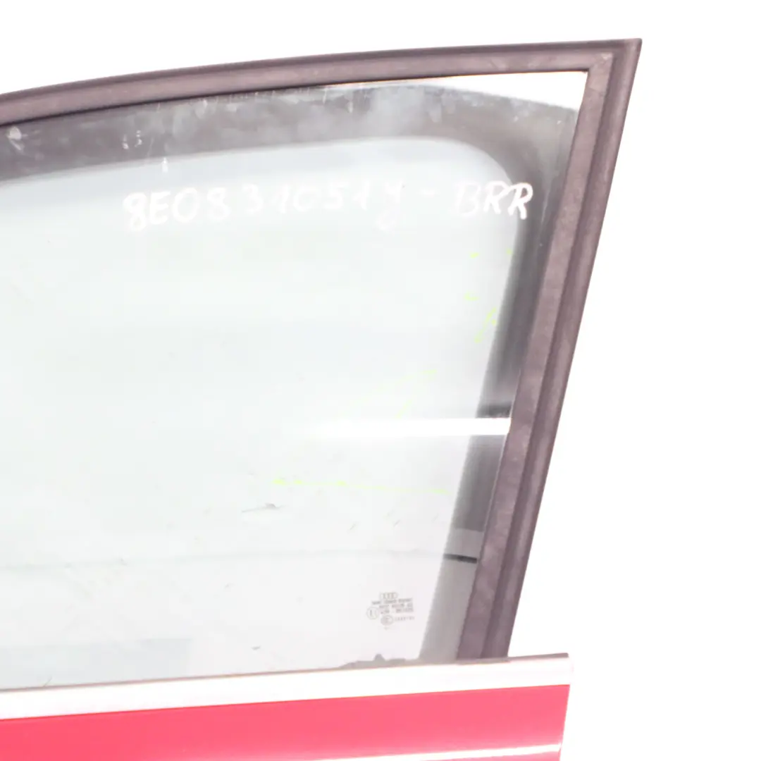 Audi A4 B7 Panneau de Porte Avant Gauche Brilliant Red Rouge - Y3J - SKU 8E0831051J-BRR - Numéro de pièce 8E0831051J