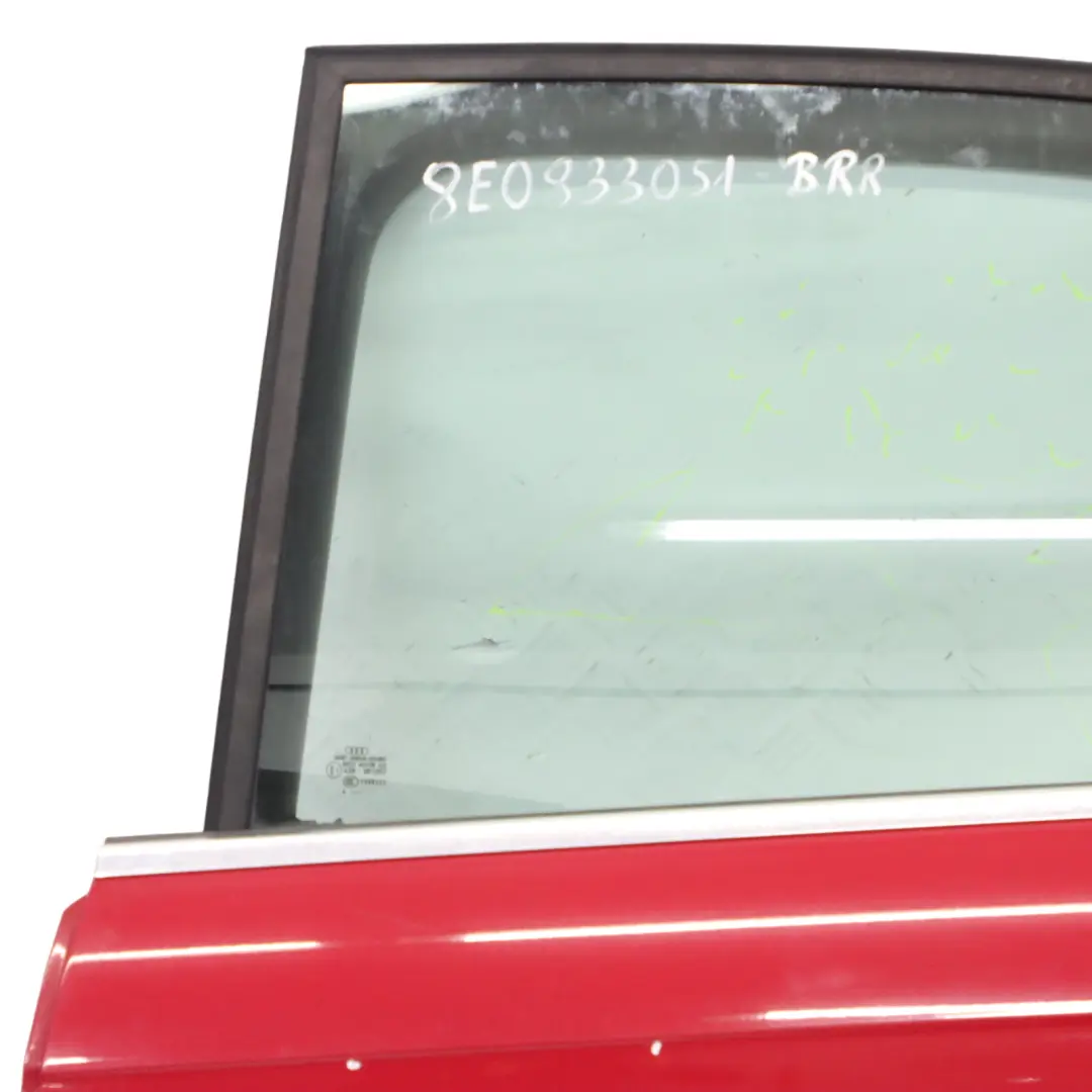 Audi A4 B7 Avant Porte Arrière Gauche Brilliant Red Rouge - Y3J - SKU 8E0833051J-BRR - Numéro de pièce 8E0833051J