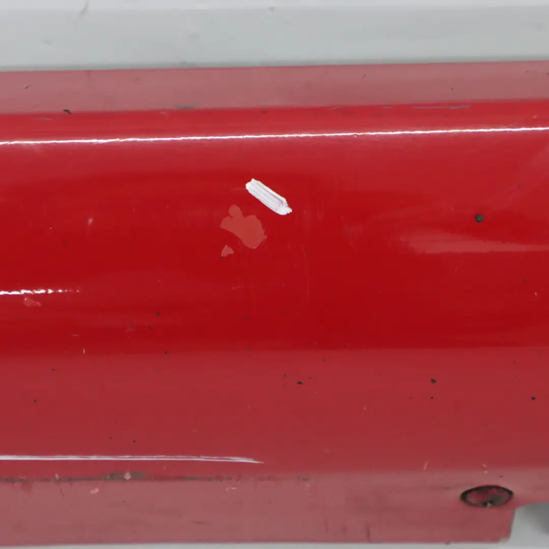 Audi A4 B7 Próg Prawy Listwa Progowa Brilliant Red Czerwona - Y3J - SKU 8E0853860-BRR - Numer Części 8E0853860