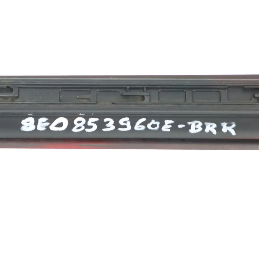 Audi A4 B7 Próg Prawy Listwa Progowa Nakładka Brilliant Red Czerwony - Y3J - SKU 8E0853960E-BRR - Numer Części 8E0853960E