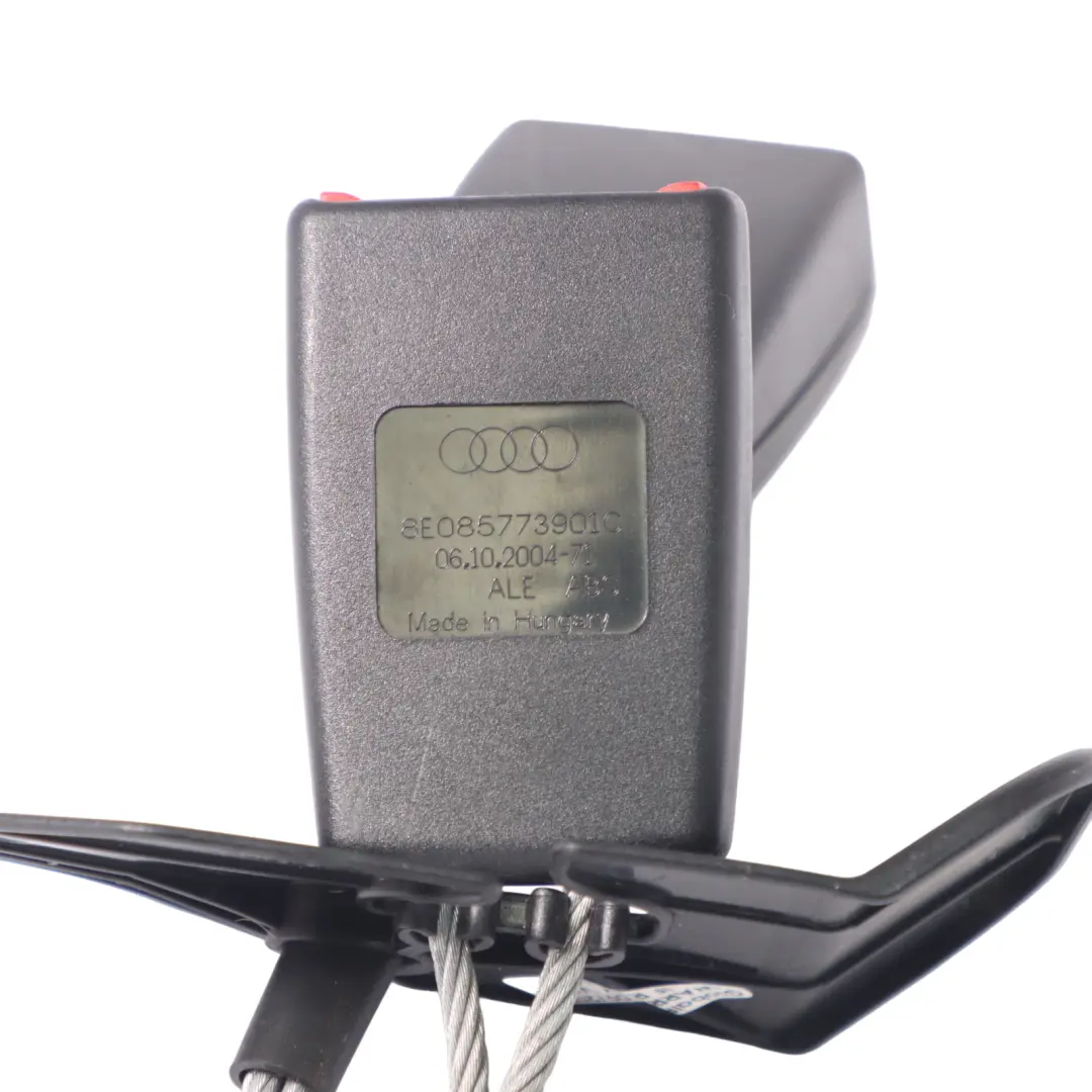 Audi A4 B7 Double Seat Belt Buckle Lock Catch Rear Left N/S - SKU 8E0857739 - Part number 8E0857739