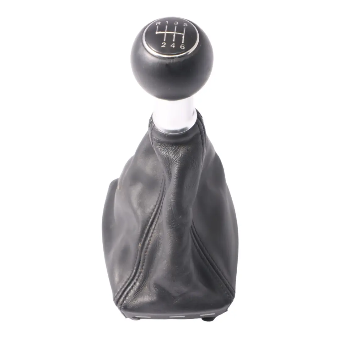 Maniglia del pomello del cambio a 6 velocità in pelle per Audi A4 B7 con numero di parte 8E0863278DE Audi A4 B7 Maniglia del pomello del cambio a 6 velocità in pelle - SKU 8E0863278DE - Numero di parte 8E0863278DE