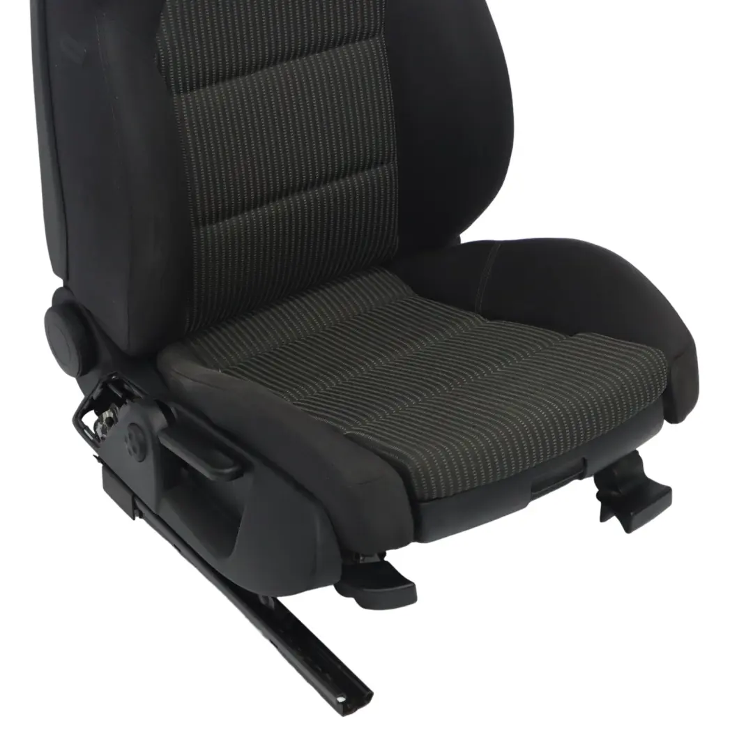 Asiento Delantero Derecho Tela Interior Panther Soul Negro Audi A4 B7 Sport - SKU 8E0881806Q-1 - Número de pieza 8E0881806Q