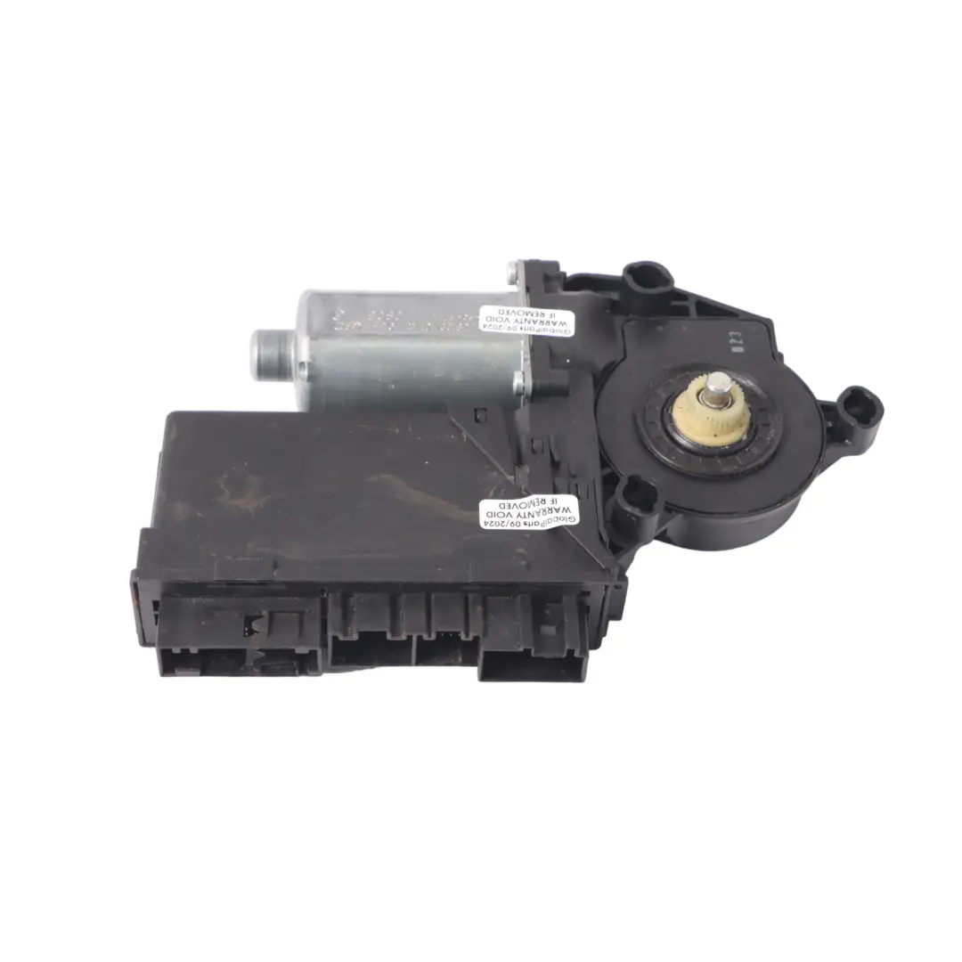Driver's Door Window Lifter Motor Front Right O/S 8E2959802B to Audi A4 B7 with Part number 8E2959802E Audi A4 B7 Driver's Door Window Lifter Motor Front Right O/S 8E2959802B - SKU RHD-8E2959802E - Part number 8E2959802E