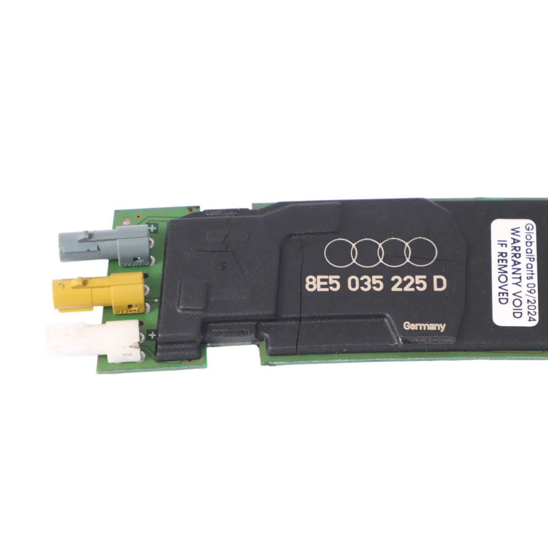 Window Antenna Amplifier Module to Audi A4 B7 with Part number 8E5035225D Audi A4 B7 Window Antenna Amplifier Module - SKU 8E5035225D - Part number 8E5035225D