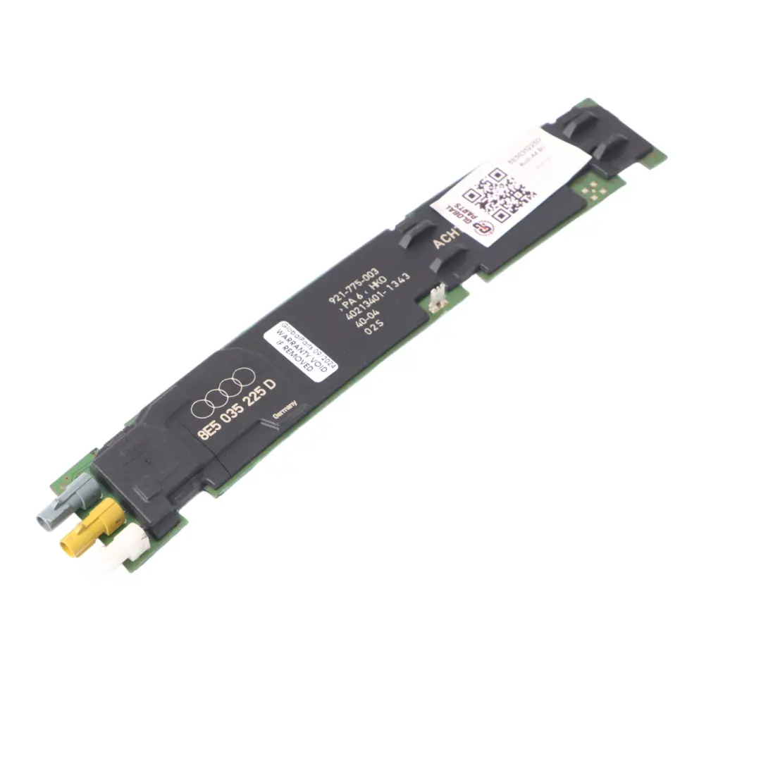Audi A4 B7 Window Antenna Amplifier Module - SKU 8E5035225D - Part number 8E5035225D