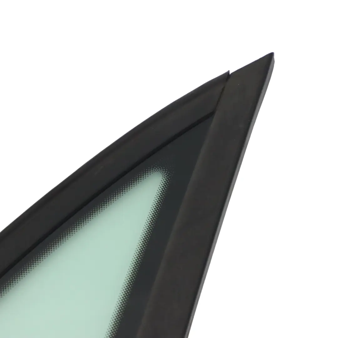 Side Quarter Glass Window Rear Right O/S AS2 to Audi A4 B7 with Part number 8E5845300AA Audi A4 B7 Side Quarter Glass Window Rear Right O/S AS2 - SKU 8E5845300AA - Part number 8E5845300AA