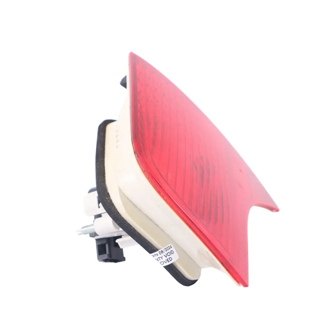 Audi A4 B7 fanalino coda lampada laterale pannello posteriore destro - SKU 8E5945094A - Numero di parte 8E5945094A