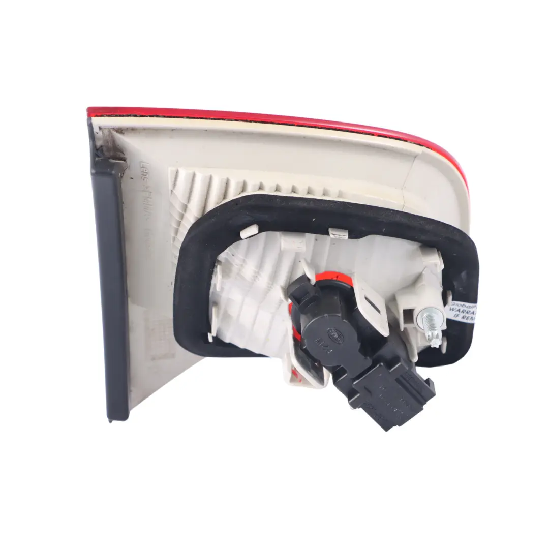 Luz Trasera Panel Lateral Panel Trasero Derecho para Audi A4 B7 con número de pieza 8E5945094A Audi A4 B7 Luz Trasera Panel Lateral Panel Trasero Derecho - SKU 8E5945094A - Número de pieza 8E5945094A
