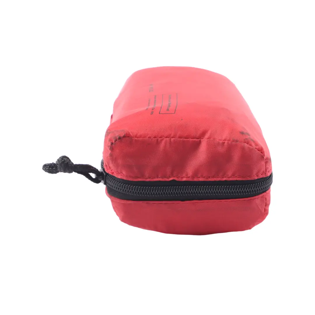 Universal First Aid Kit Medico d'Emergenza Rosso Marsupio per Audi con numero di parte 8F0860282 Audi Universal First Aid Kit Medico d'Emergenza Rosso Marsupio - SKU 8F0860282 - Numero di parte 8F0860282