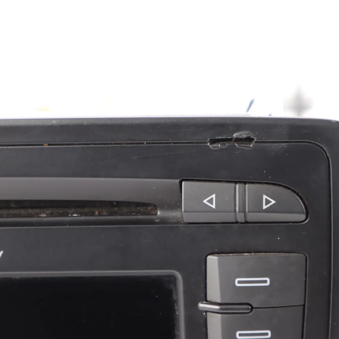 Audi TT 8J Radio Head Unit CD Audio Player Control Unit - SKU 8J0035195G - Part number 8J0035195G