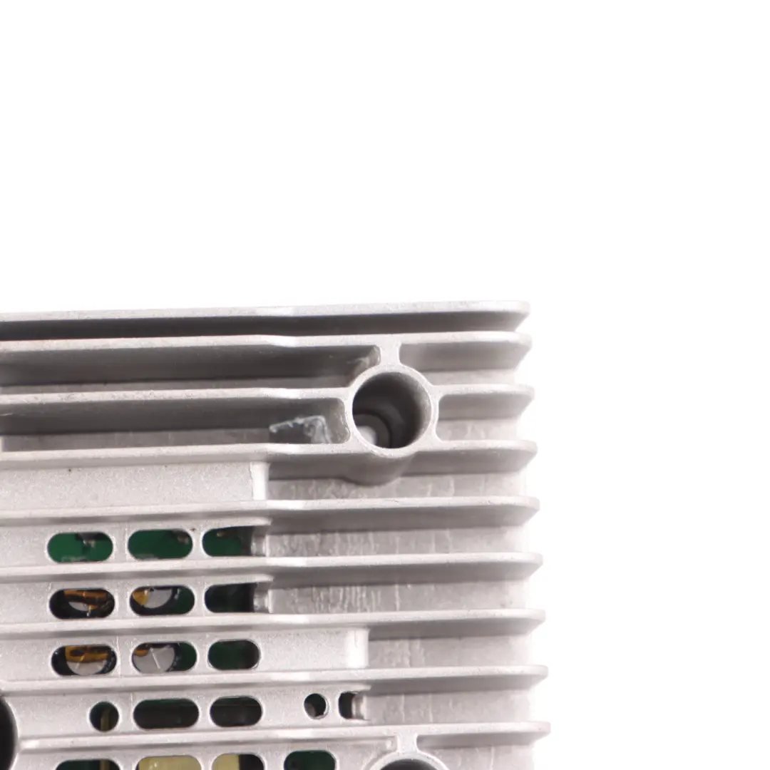 Amplificatore Audio Radio Sound BOSE Unità per Audi TT 8J con numero di parte 8J0035223D Audi TT 8J Amplificatore Audio Radio Sound BOSE Unità - SKU 8J0035223D - Numero di parte 8J0035223D