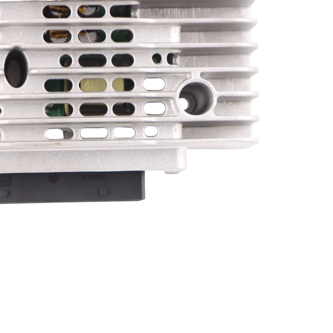 Audio Verstärker Radio Sound BOSE Einheit für Audi TT 8J mit Teilenummer 8J0035223D Audi TT 8J Audio Verstärker Radio Sound BOSE Einheit - SKU 8J0035223D - Teilenummer 8J0035223D