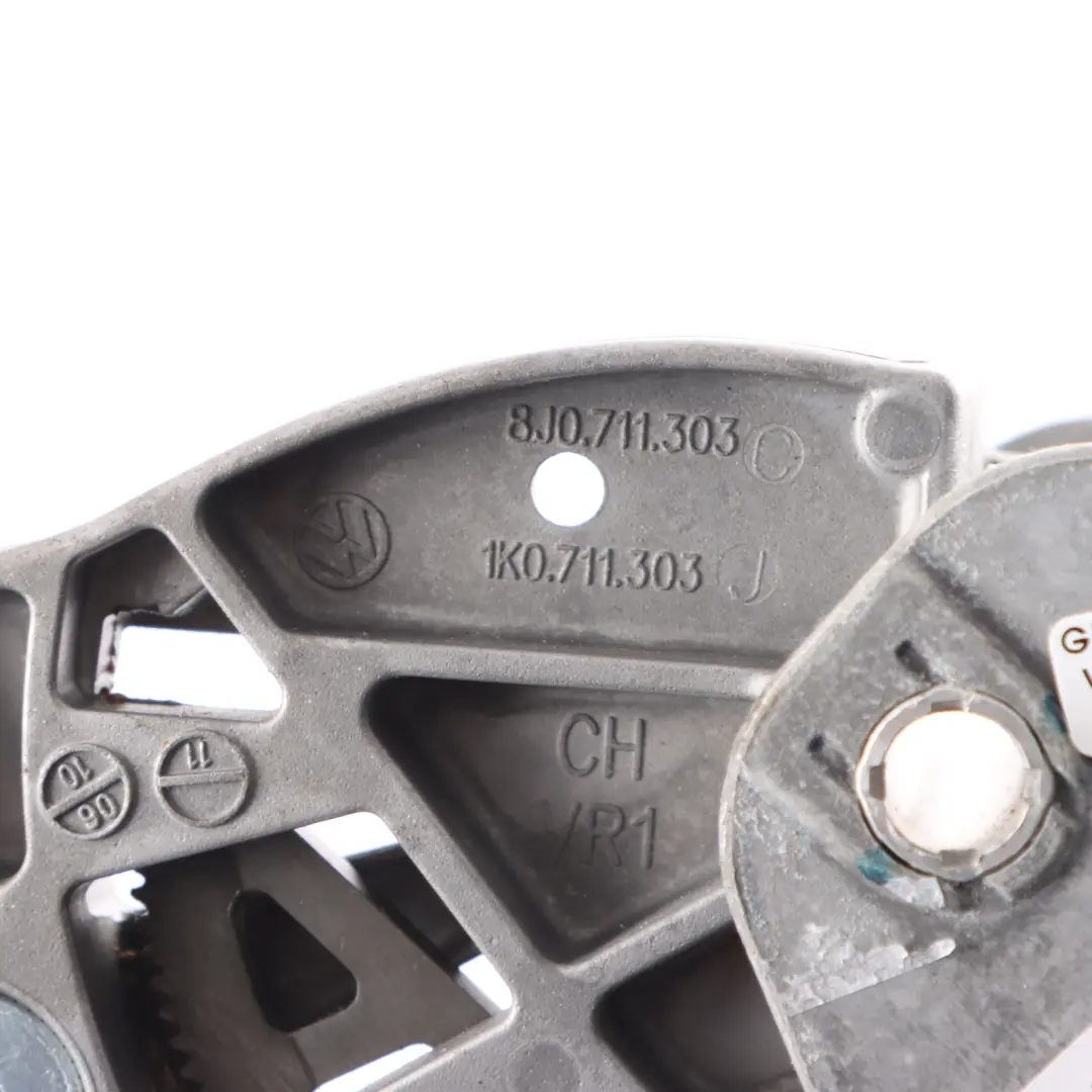 Handbrake Parking Brake Lever Handle Grab Mechanism to Audi TT 8J with Part number 8J0711303D Audi TT 8J Handbrake Parking Brake Lever Handle Grab Mechanism - SKU 8J0711303D - Part number 8J0711303D