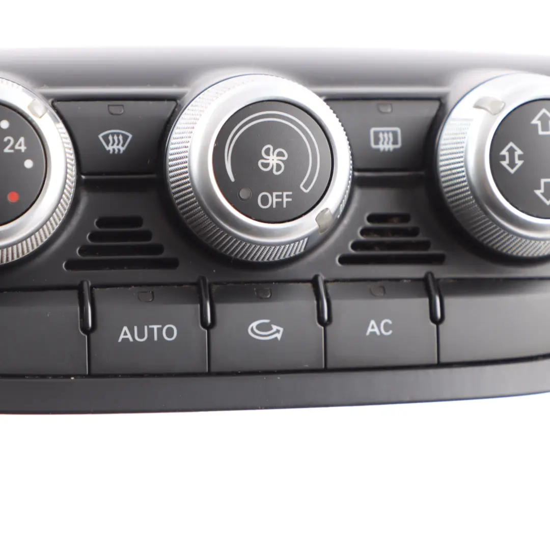 Audi TT Mk2 8J Chauffage Climatisation Unité A/C Panneau Air Con - SKU 8J0820043BA - Numéro de pièce 8J0820043BA