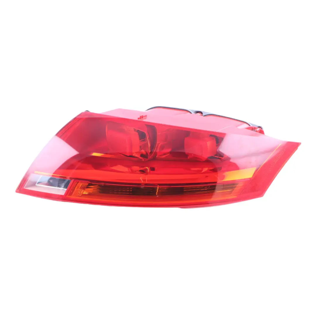 Lamp Trunk Boot Tailgate Inner Light Right O/S to Audi TT 8J Rear with Part number 8J0945096K Audi TT 8J Rear Lamp Trunk Boot Tailgate Inner Light Right O/S - SKU 8J0945096K - Part number 8J0945096K