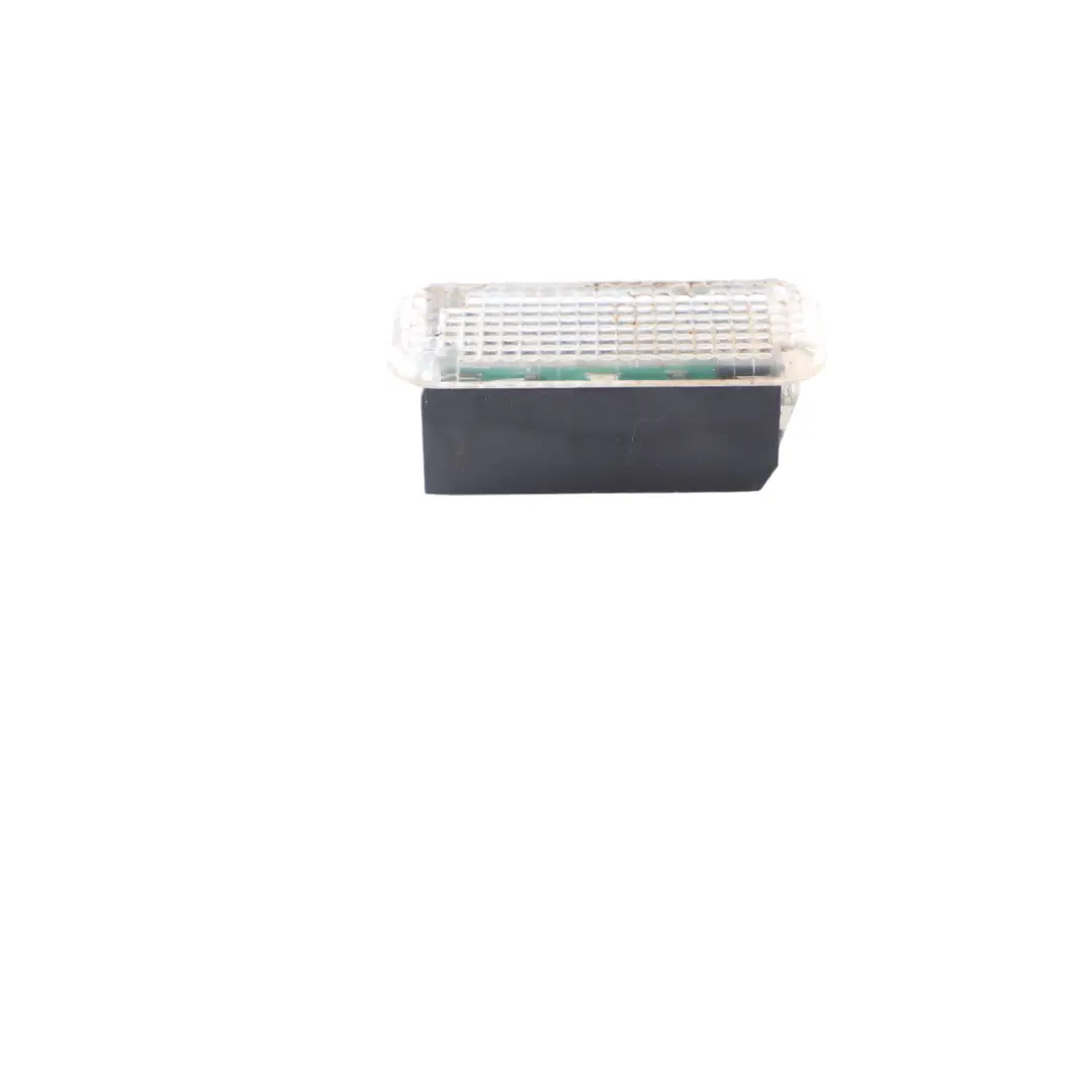 Luce cortesia interna illuminazione lampada bagagliaio per Audi A1 8X con numero di parte 8J0947409 Audi A1 8X Luce cortesia interna illuminazione lampada bagagliaio - SKU 8J0947409 - Numero di parte 8J0947409