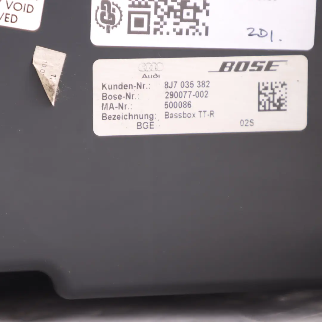 Mk2 8J Bose Subwoofer Loudspeaker Rear Right O/S to Audi TT with Part number 8J7035382 Audi TT Mk2 8J Bose Subwoofer Loudspeaker Rear Right O/S - SKU 8J7035382 - Part number 8J7035382