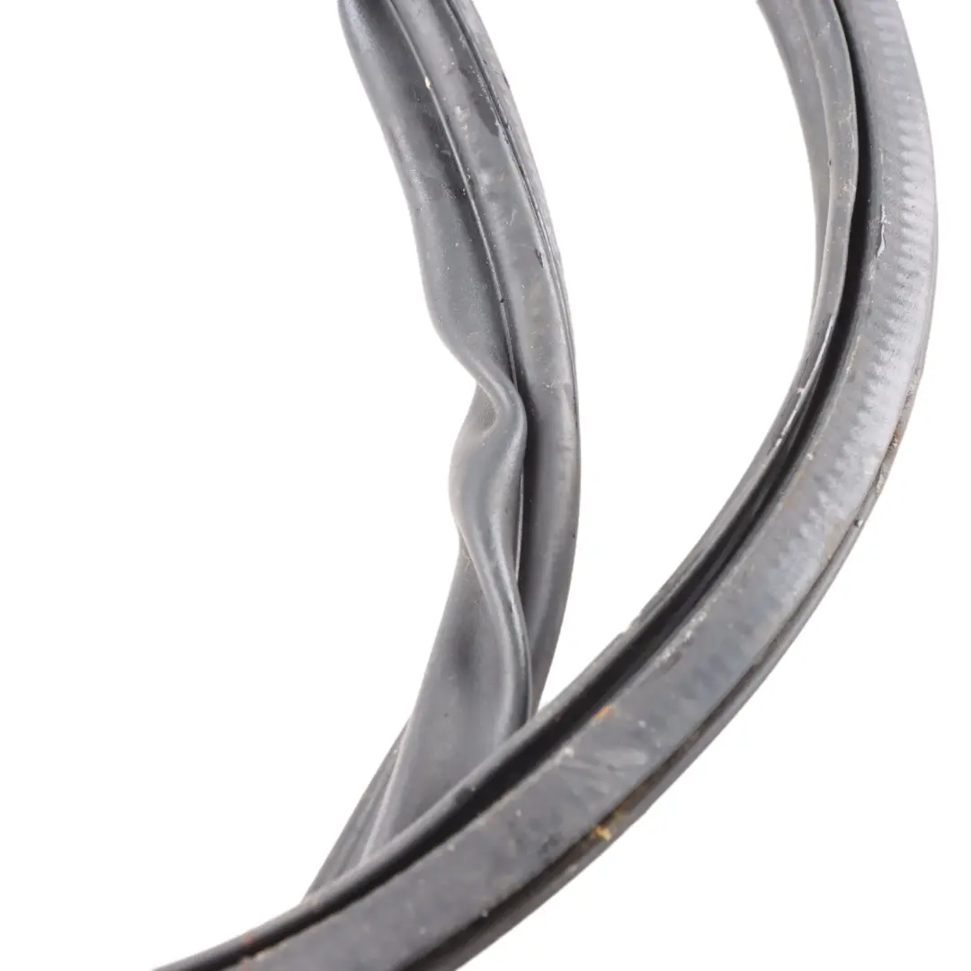 Heckklappe Heckklappe Tür Gummidichtung für Audi TT 8J mit Teilenummer 8J7827705A Audi TT 8J Heckklappe Heckklappe Tür Gummidichtung - SKU 8J7827705A - Teilenummer 8J7827705A