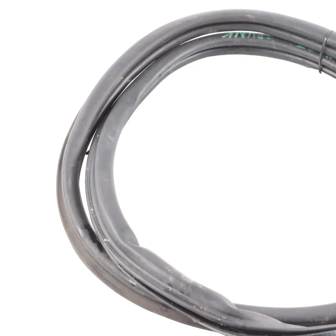 Audi TT 8J Rear Boot Lid Tailgate Door Rubber Seal Gasket - SKU 8J7827705A - Part number 8J7827705A