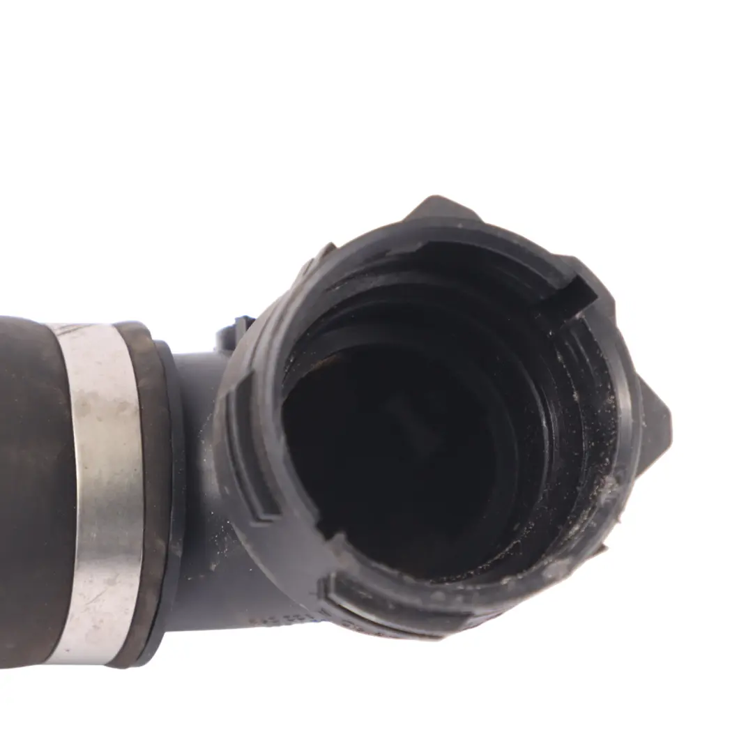 Przewód Wąż Rura Wody Chłodnicy Diesel do Audi A5 8T o numerze 8K0121055E Audi A5 8T Przewód Wąż Rura Wody Chłodnicy Diesel - SKU 8K0121055E - Numer Części 8K0121055E