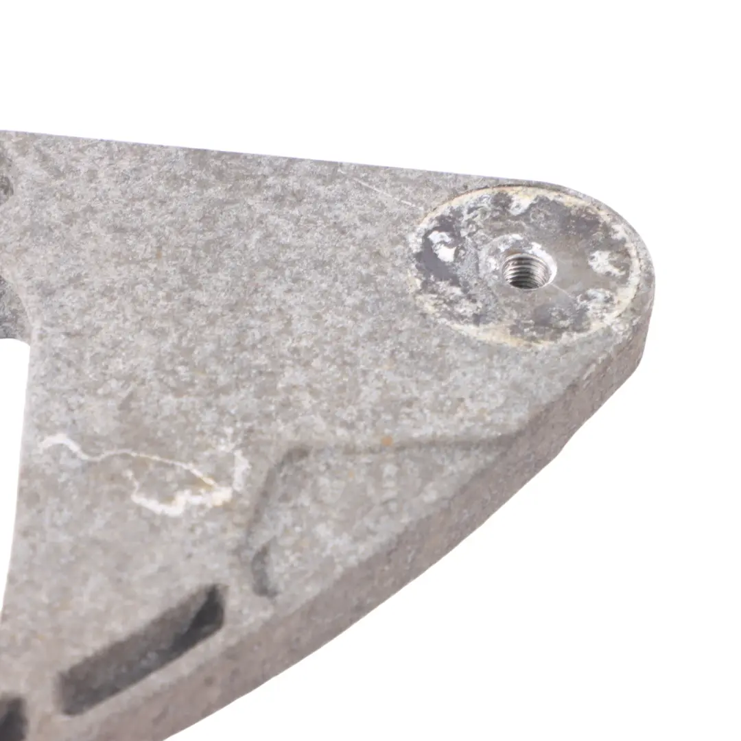 Support Fixation Différentiel d'Essieu Arrière pour Audi A5 8T à propos du numéro de pièce 8K0599287G Audi A5 8T Support Fixation Différentiel d'Essieu Arrière - SKU 8K0599287G - Numéro de pièce 8K0599287G