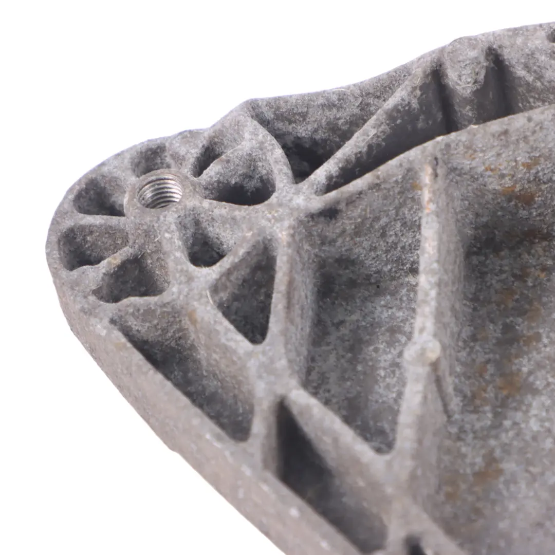 Supporto Supporto Differenziale Asse Posteriore per Audi A5 8T con numero di parte 8K0599287G Audi A5 8T Supporto Supporto Differenziale Asse Posteriore - SKU 8K0599287G - Numero di parte 8K0599287G