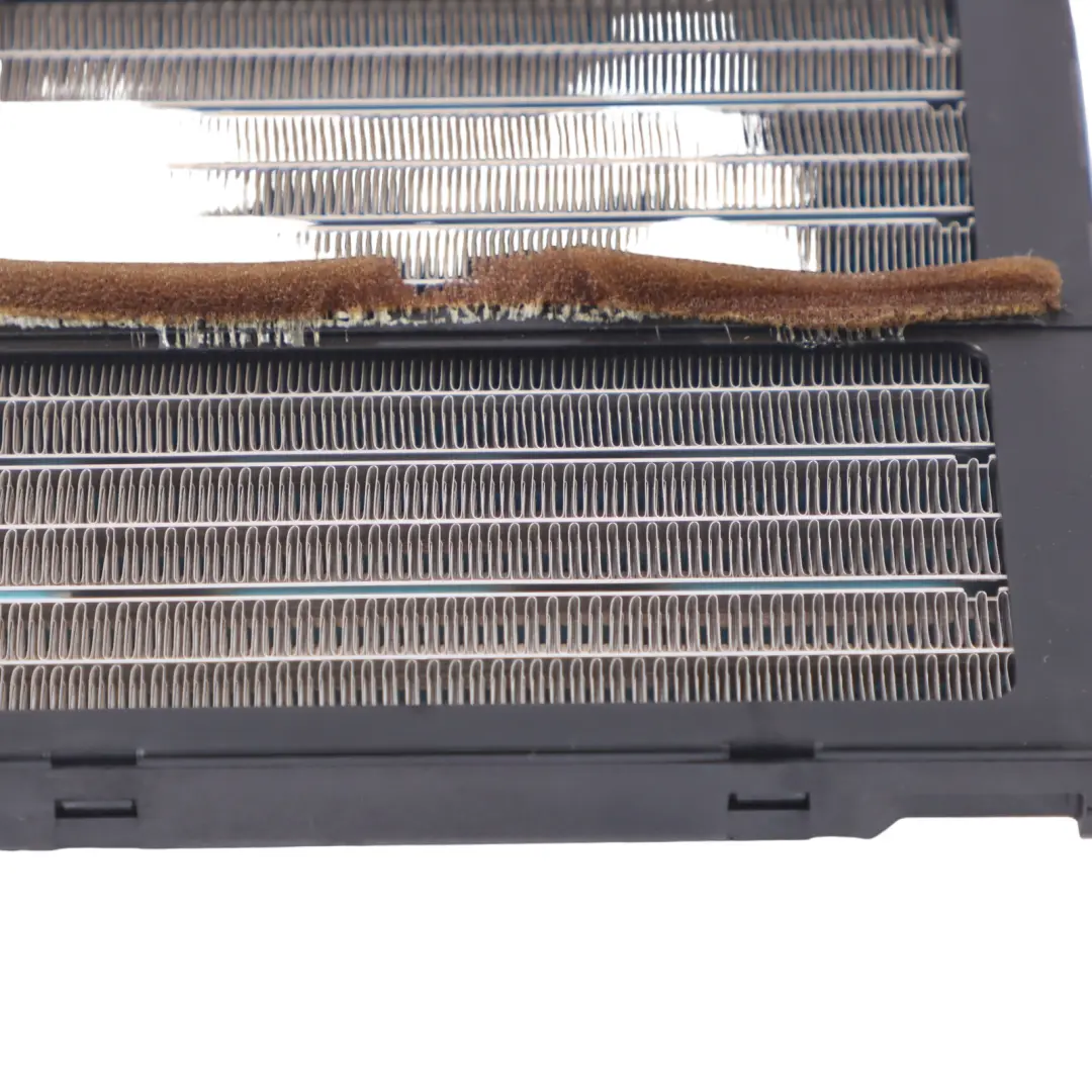 Riscaldatore Elettrico Ausiliario Elemento Riscaldatore per Audi A5 8T con numero di parte 8K0819011 Audi A5 8T Riscaldatore Elettrico Ausiliario Elemento Riscaldatore - SKU 8K0819011 - Numero di parte 8K0819011