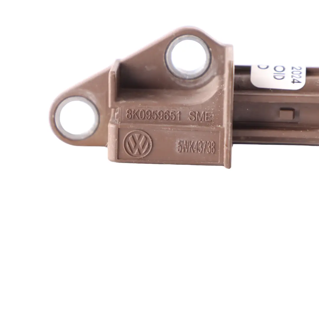 Crash Impact Sensor Control Unit to Audi A5 8T A4 B8 with Part number 8K0959651 Audi A5 8T A4 B8 Crash Impact Sensor Control Unit - SKU 8K0959651 - Part number 8K0959651