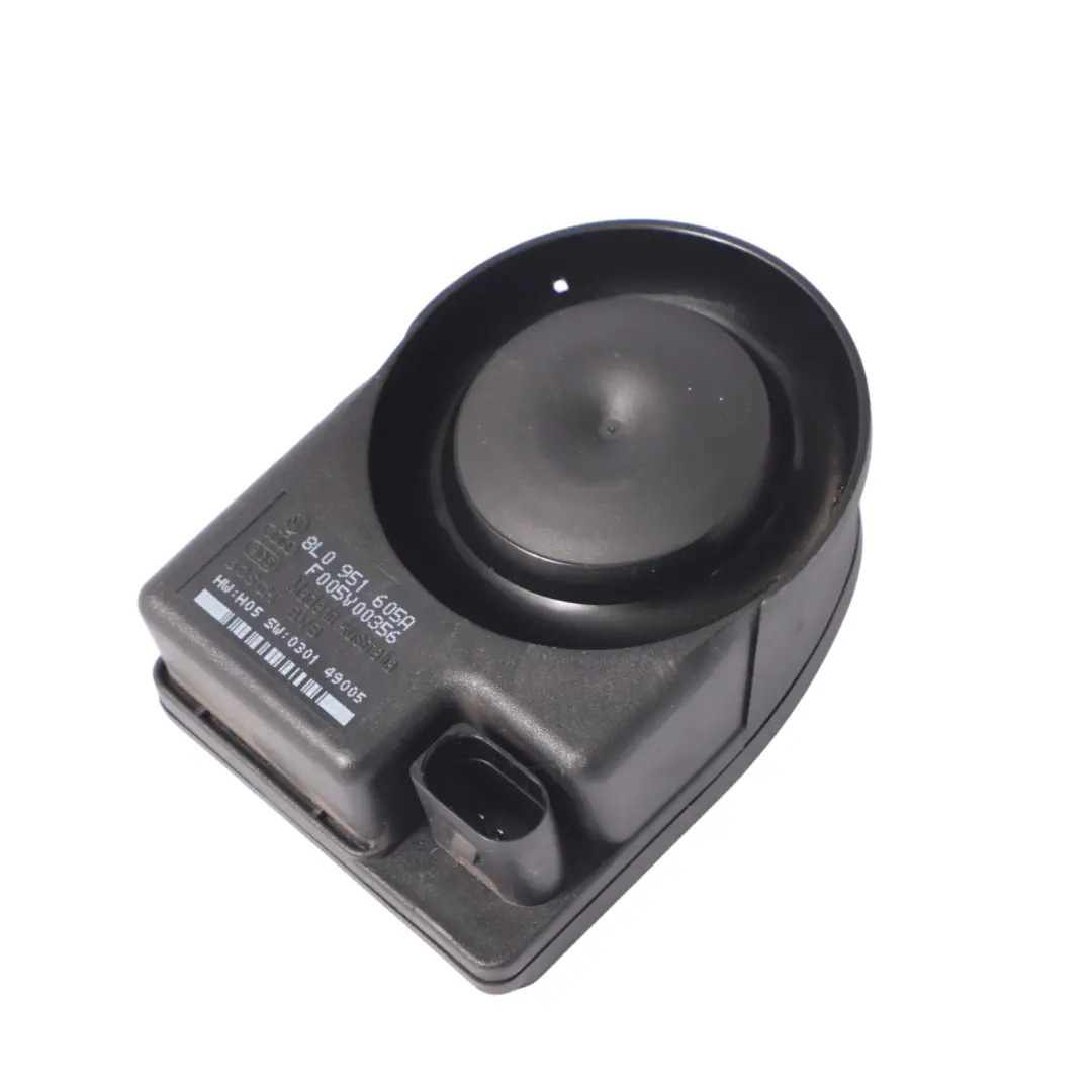 Sistema de Alarma Sirena Antirrobo Bocina Señal para Audi A4 B7 con número de pieza 8L0951605A Audi A4 B7 Sistema de Alarma Sirena Antirrobo Bocina Señal - SKU 8L0951605A - Número de pieza 8L0951605A