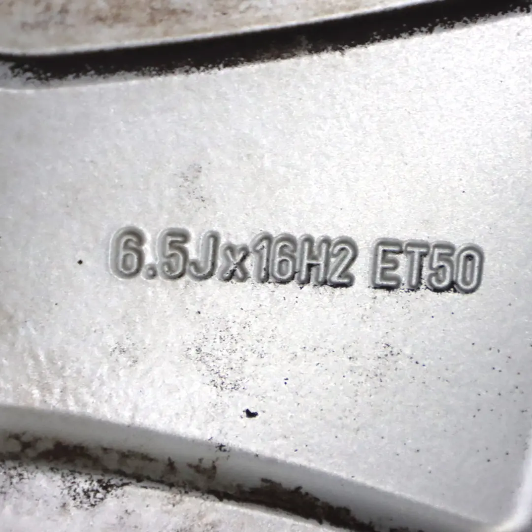 Audi A3 8P Silberne Leicht Metall Felge 16" 6,5J ET:50 - SKU 8P0601025BJ-1 - Teilenummer 8P0601025BJ