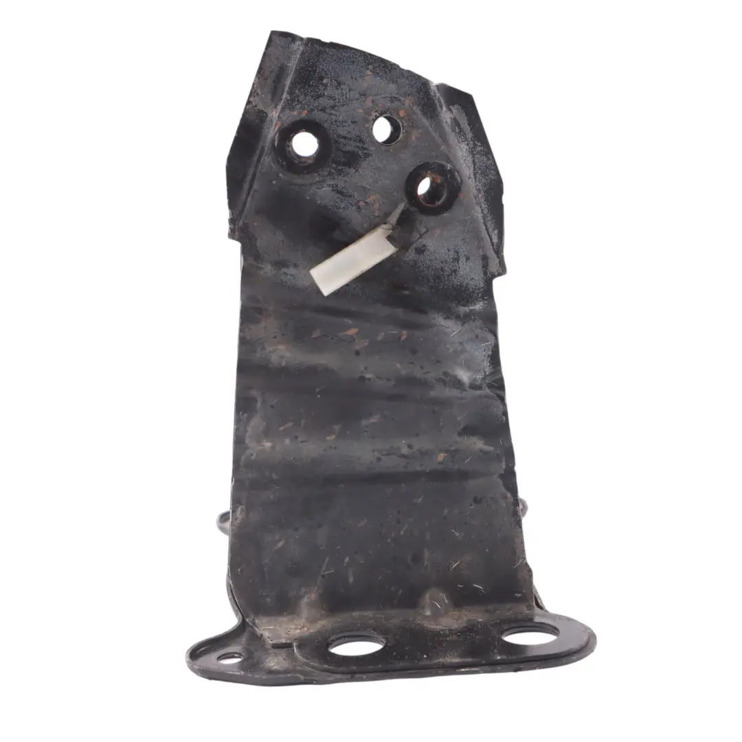Audi A3 E 104 T Support pare-chocs avant Support de fixation gauche - SKU 8P0807133A - Numéro de pièce 8P0807133A