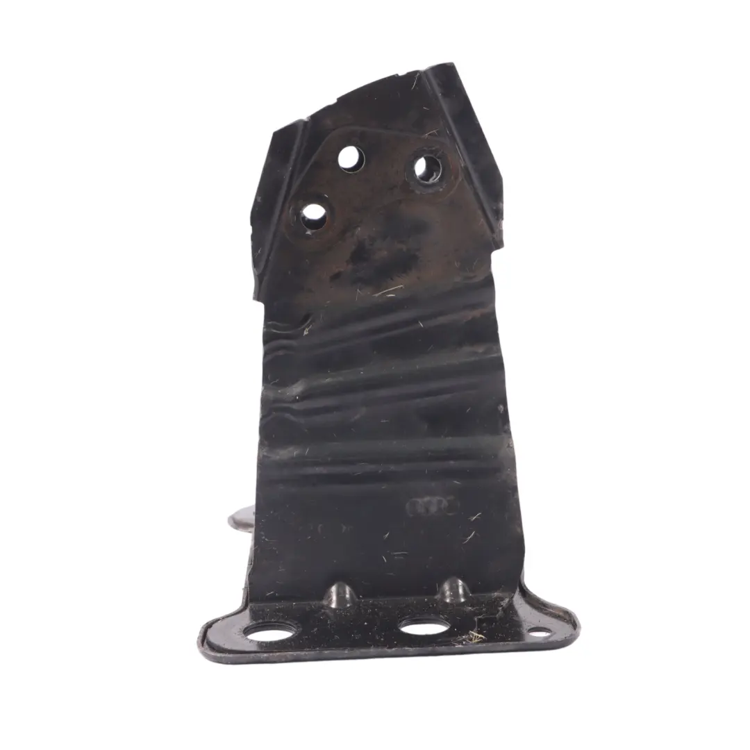 Audi A3 E 104 T Supporto paraurti anteriore Supporto staffa sinistra - SKU 8P0807133A - Numero di parte 8P0807133A