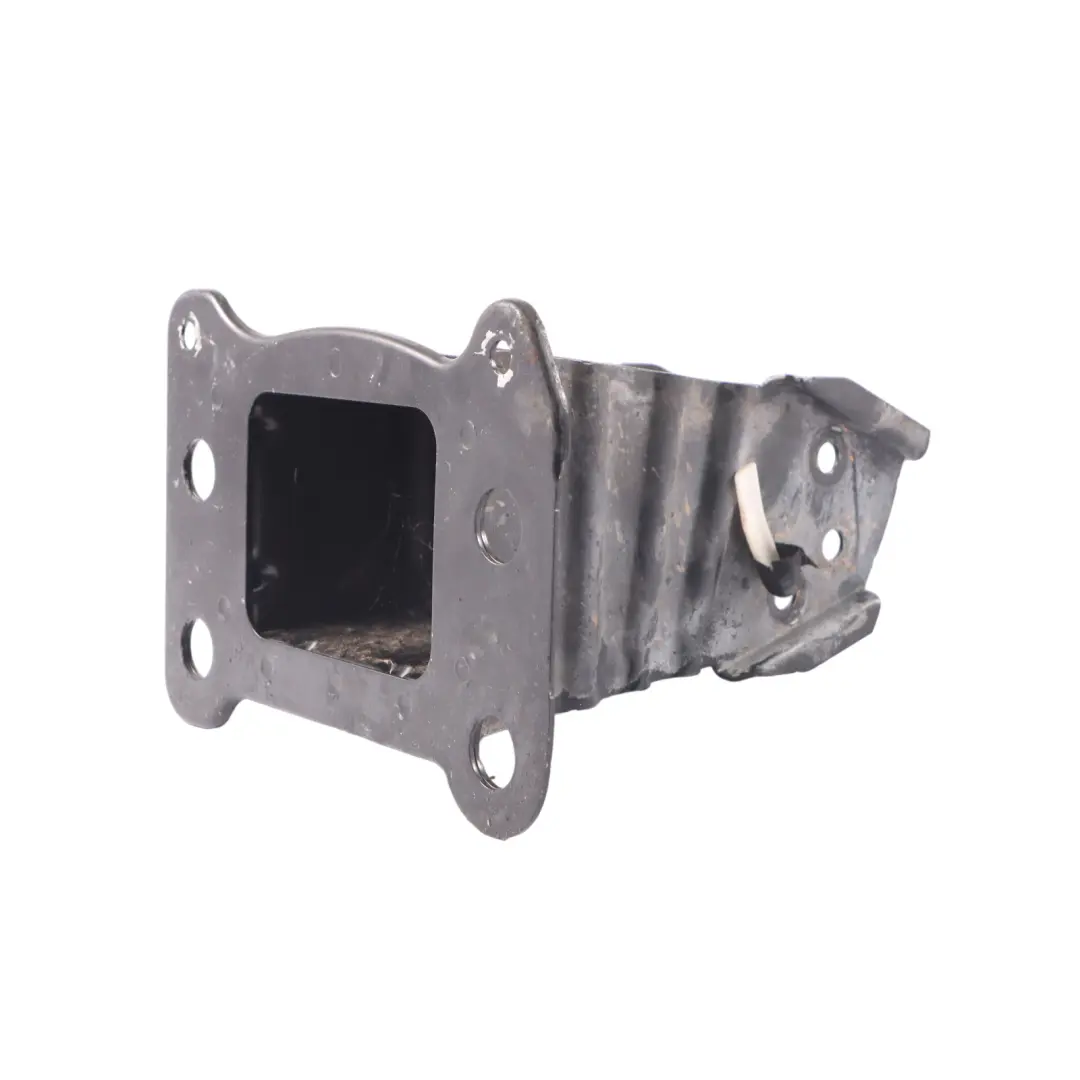 Audi A3 E 104 T Supporto paraurti anteriore Supporto staffa sinistra - SKU 8P0807133A - Numero di parte 8P0807133A