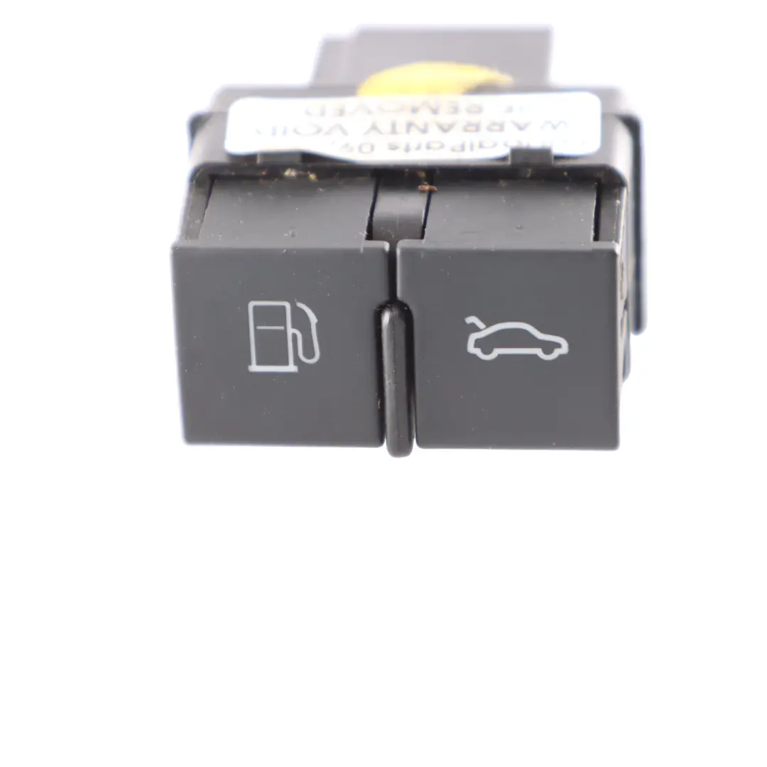 Audi TT 8J Interruptor del portón trasero Botón de apertura de la tapa maletero - SKU 8P0959833A - Número de pieza 8P0959833A