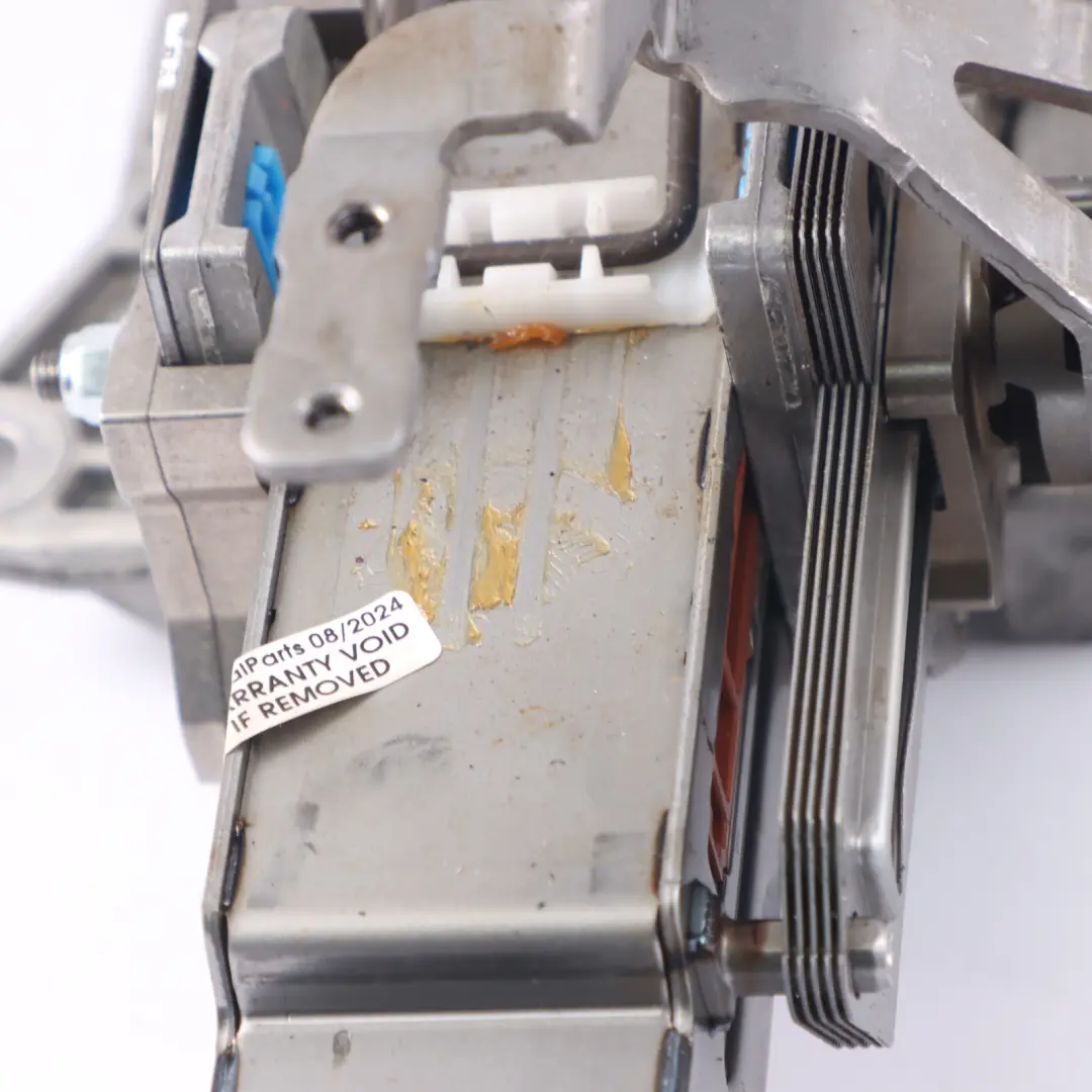 Steering Column Shaft Manual Adjustment to Audi A3 8P with Part number 8P2419502J Audi A3 8P Steering Column Shaft Manual Adjustment - SKU RHD-8P2419502J - Part number 8P2419502J