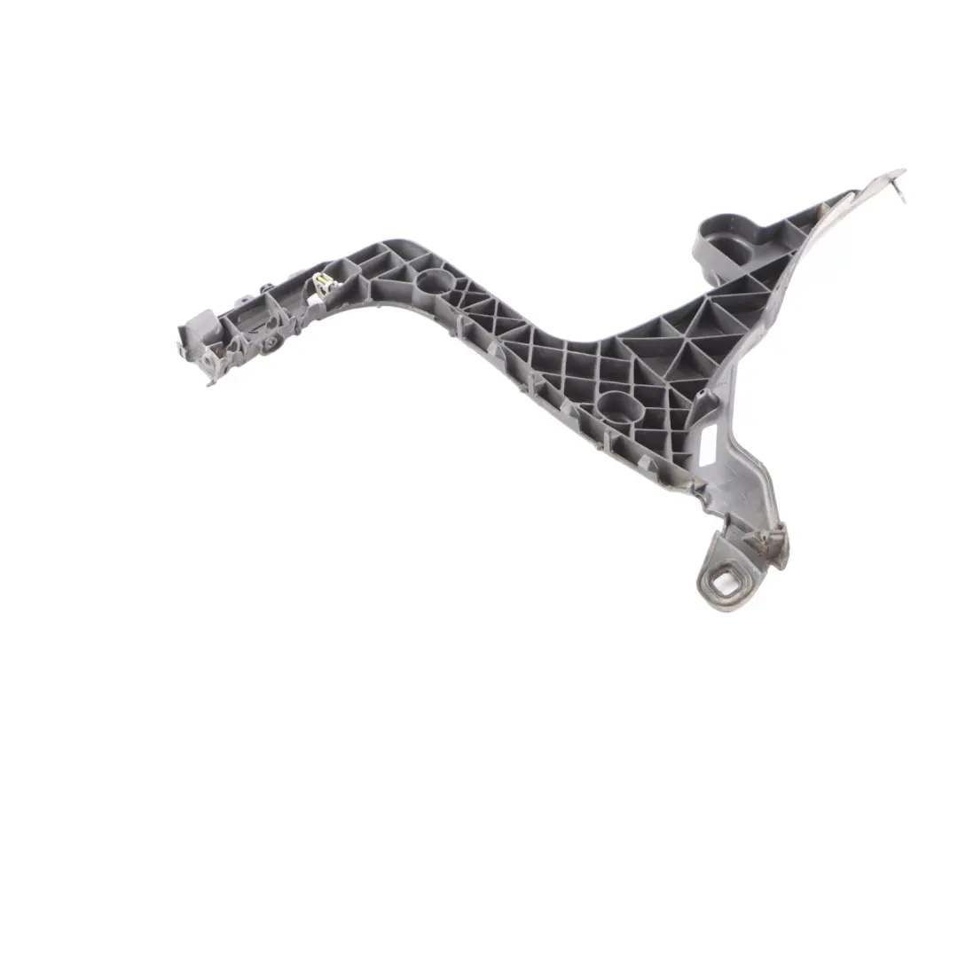 Audi A3 8P Stoßstangen Halterung Hinten Links Verkleidung Shalterung - SKU 8P4807377B - Teilenummer 8P4807377B