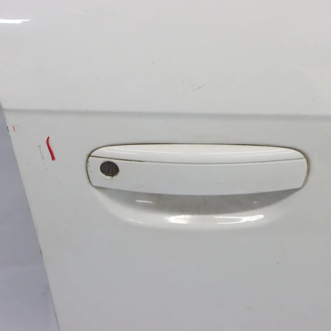 Sportback Tür Vorne Rechts Ibis Weiß - Y9C für Audi A3 8P mit Teilenummer 8P4831052A Audi A3 8P Sportback Tür Vorne Rechts Ibis Weiß - Y9C - SKU 8P4831052A-IWH - Teilenummer 8P4831052A